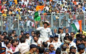 Sachin takes his final bowl!